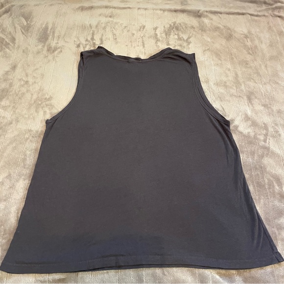 Sundry J’Adore Le Rock Distressed Tank Medium - Picture 2 of 6